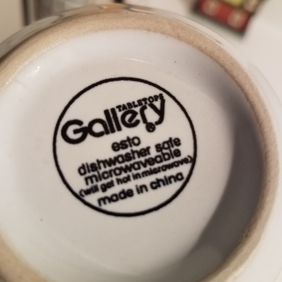 Gallery table top coffee cups - Picture 4 of 4